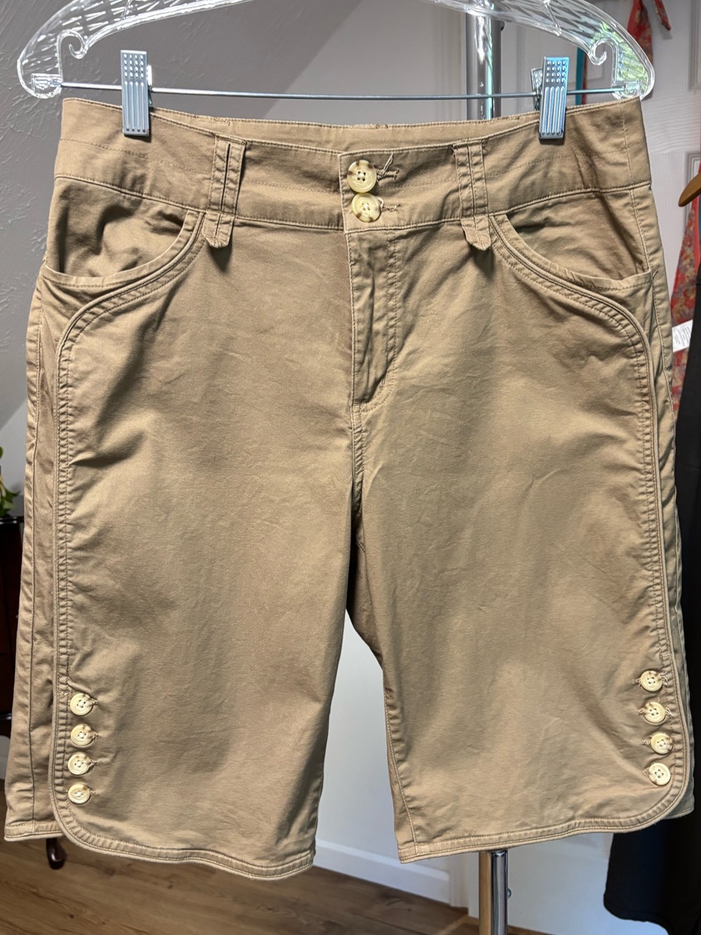 y2k preppy Bermuda shorts with button detail at hem, Dress Barn size 10 - Picture 2 of 6